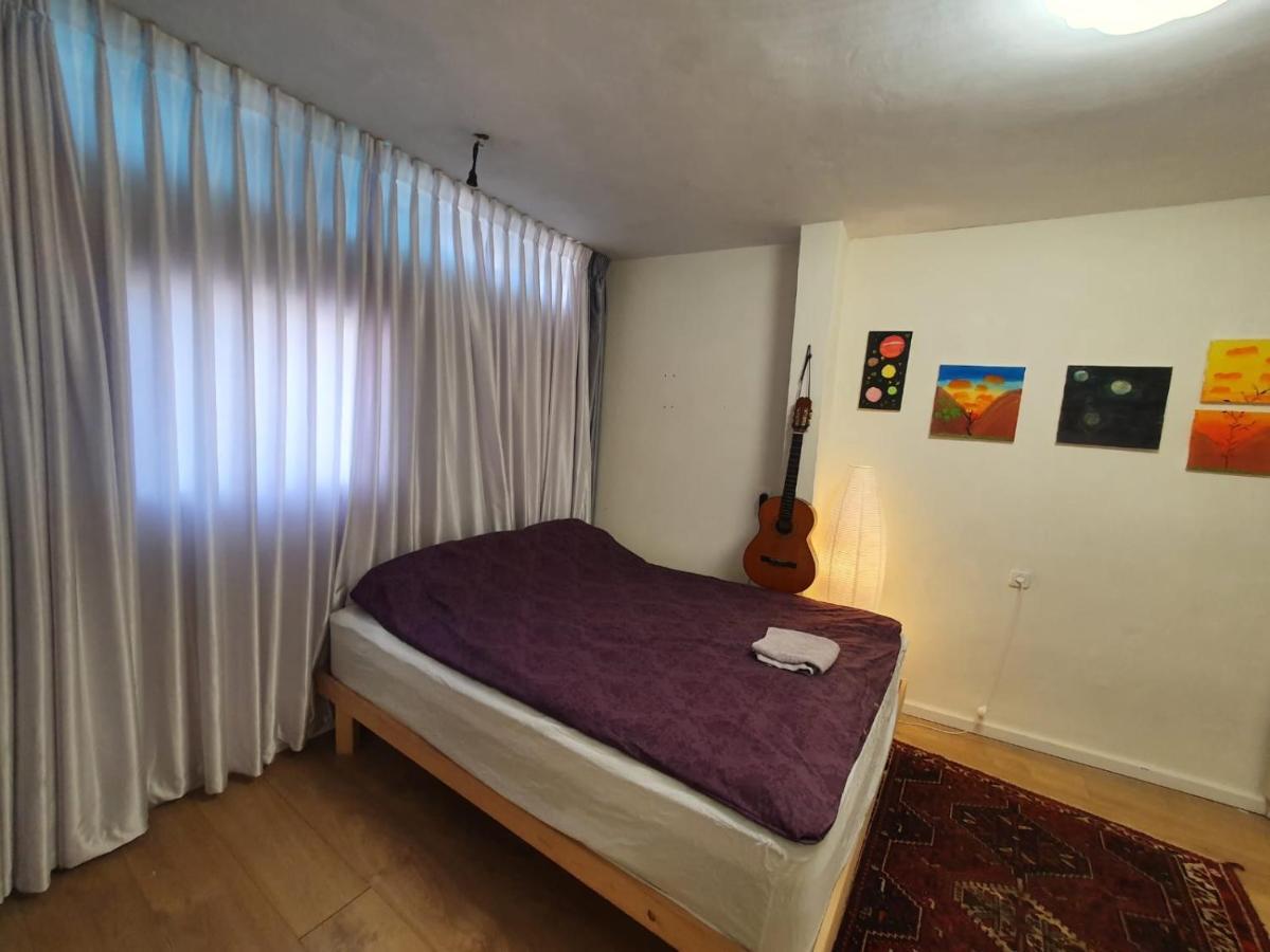 Appartement יחידת דיור מקסימה בפתח תקווה à Petach Tikva Extérieur photo