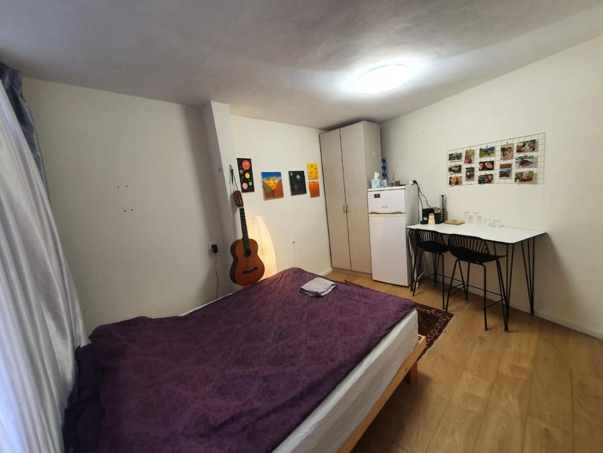 Appartement יחידת דיור מקסימה בפתח תקווה à Petach Tikva Extérieur photo